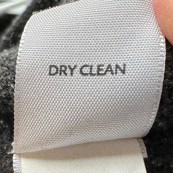 J. Jill Gray Speckled Silk Blend V Neck Dress with Front Pockets - Picture 8 of 9